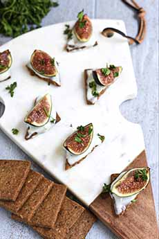 Fig & Cheese Hors d'Oeuvres