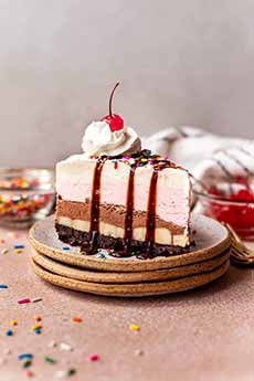 Banana Split Ice Cream Pie