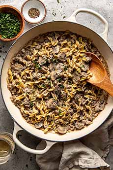 A Pot Beef Stroganoff