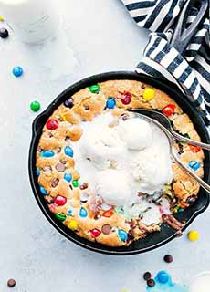 M&Ms Pizookie