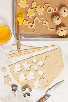 Pumpkin Pie Crust Decorations