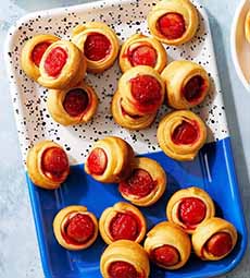 Pigs In Blankets With Pepper Jelly
