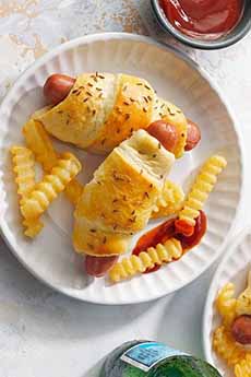 Pigs In A Blanket With Fries
