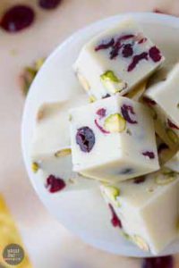 White Chocolate Fudge With Pistachios and Cranberries