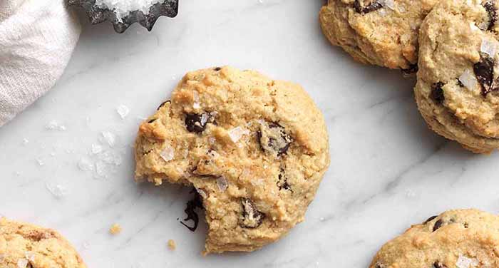 Almond Chocolate Chip Cookies
