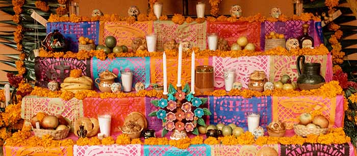 Dia De Los Muertos Altar
