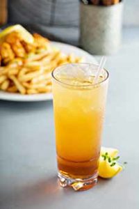 The Arnold Palmer Drink: Half Lemonade Half Iced Tea