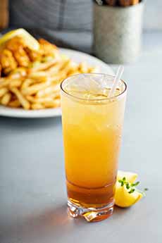 The Arnold Palmer Drink: Half Lemonade Half Iced Tea