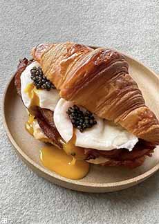 Bacon & Egg Croissant Sandwich