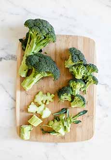 Broccoli on a cutting board