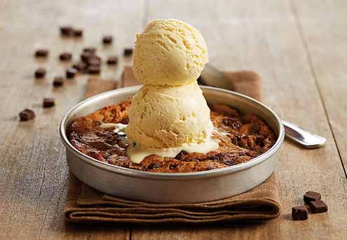 BJ's Chocolate Chunk Pizookie