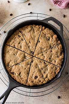 Espresso-Chocolate Skillet Shortbread