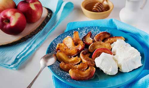 Cream Cheese Ice Cream With Baked Apples