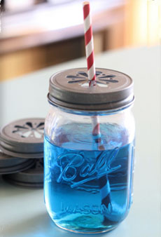 /home/content/p3pnexwpnas01 data02/07/2891007/html/wp content/uploads/drinking jar straw lid blue 230s