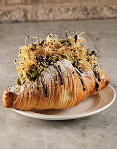 Dubai Chocolate Croissant