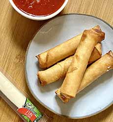 String Cheese Egg Roll s With Marinara Dipping Sauce