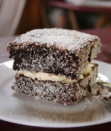 Lamington Sandwich: 2 Layers Filled With Whipped Cream