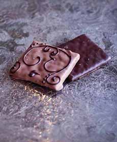 Chocolate-Dipped Graham Crackers