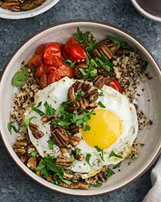 Breakfast Bowl With Fried Egg & Quinoa