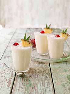 Frozen Pina Colada Drinks