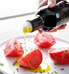 Summer Tomatoes Drizzled With EVOO