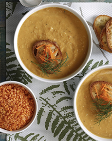 Red Lentil Soup With  Large Crouton