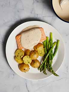 Salmon With Mornay Sauce