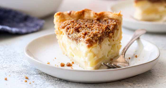 Sour Cream Walnut Apple Pie