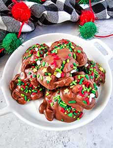 Nut Clusters With Sprinkles