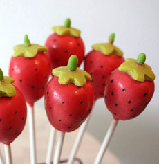 strawberry-cake-pops-bella-baker-230